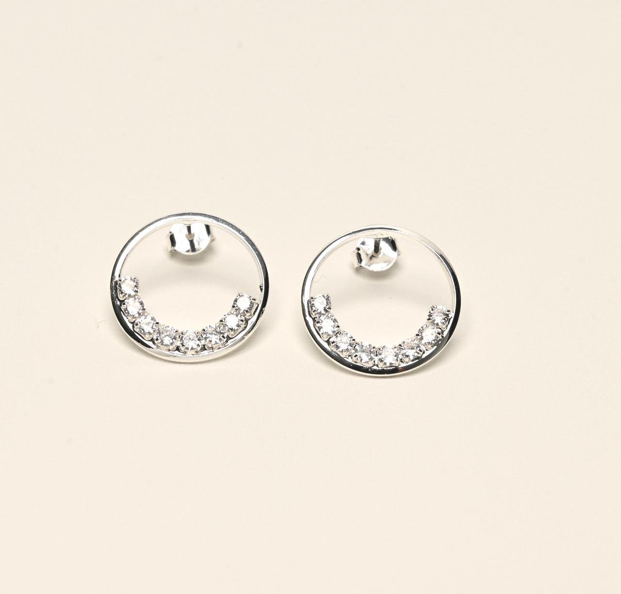 Brinco Oval Zircônia - Ouro 18k